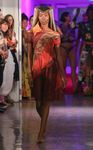 Seduction, kisses, love and climax: the 'Love Different' show - Desigual