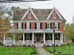 WALKING TOUR EAST MAIN - VICTORIAN HISTORIC DISTRICT